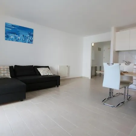 Residencial Teguisol *
