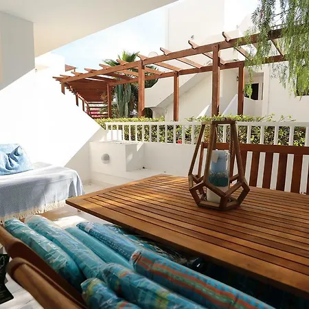 Residencial Teguisol *