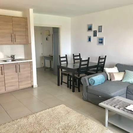 Residencial Teguisol Apartment