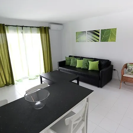 Διαμέρισμα Residencial Teguisol